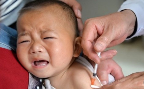 Trung Quốc: Bùng nổ bê bối mới về vắc-xin, phụ huynh khủng hoảng