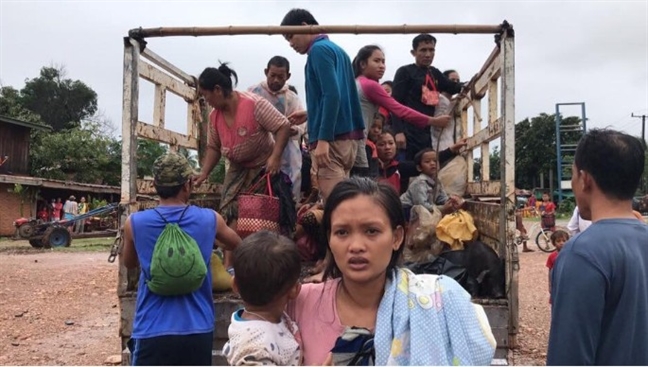 Vo dap thuy dien tai Lao: Chay dua de cuu ho, gap rut vien tro nguoi bi nan