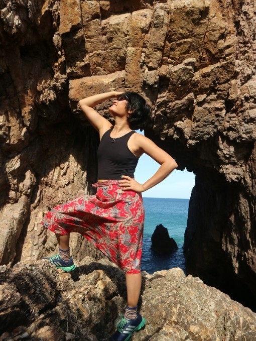 Cùng đạp xe từ Việt Nam đi London và cái kết đầy hạnh phúc của nữ nhà văn mê du lịch 'hành xác'