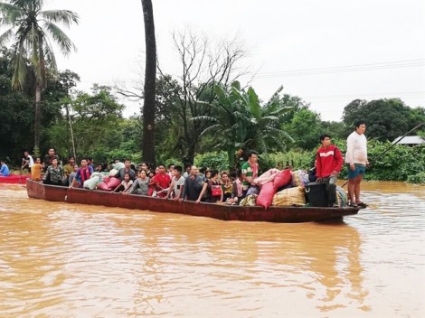 Vỡ đập thủy điện tại Lào là lời cảnh báo cho Việt Nam