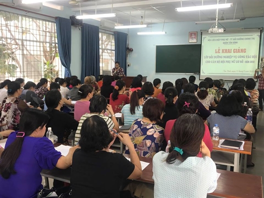 Quan Tan Binh: 150 can bo Hoi hoan thanh lop boi duong nghiep vu