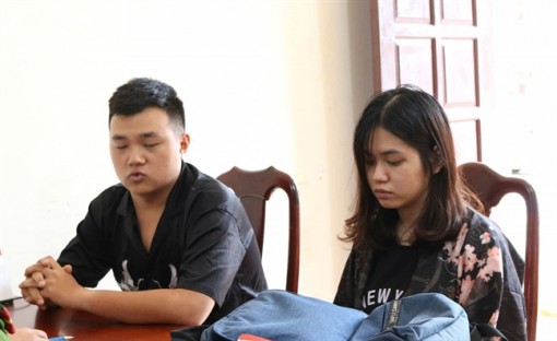 Vụ nữ nhân viên cửa hàng quần áo bị truy sát: Hai đối tượng ra đầu thú