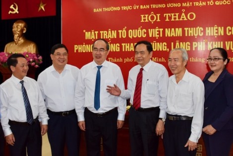 Một cá nhân không thể chống được tham nhũng