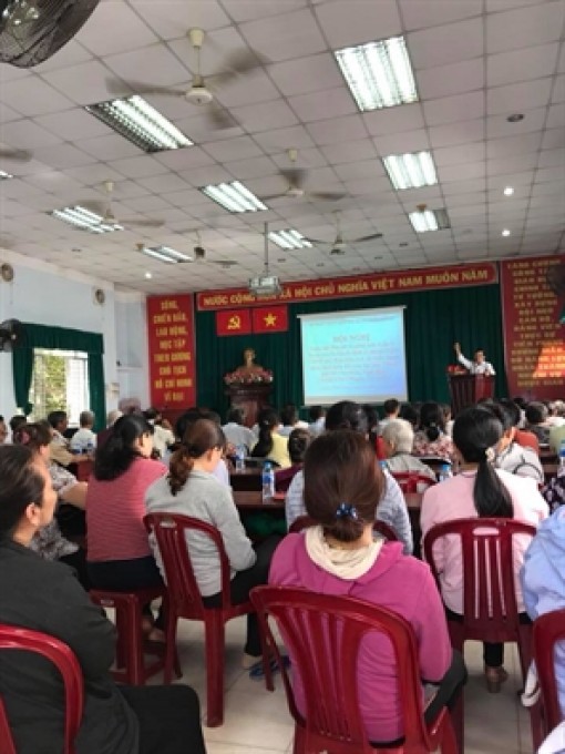 Huyện Hóc Môn: Hơn 100 phụ nữ tham gia Ngày phụ nữ và Pháp luật