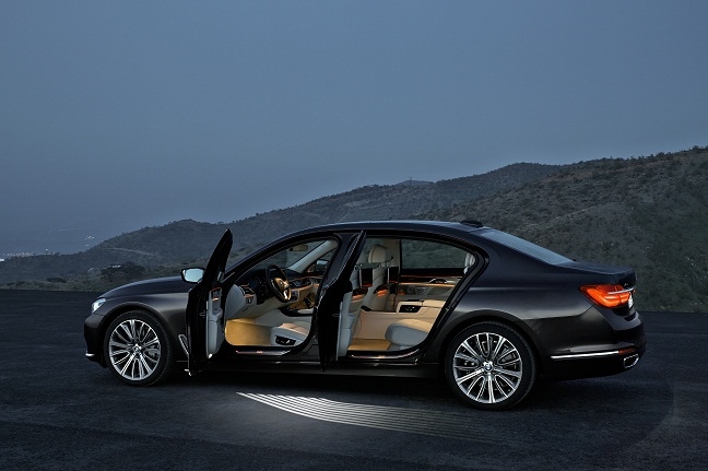 BMW 7 Series sap tro lai Viet Nam