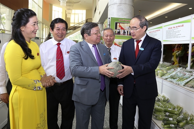 San xuat cai gi, ban cho ai, Hoi Nong dan phai lam ro