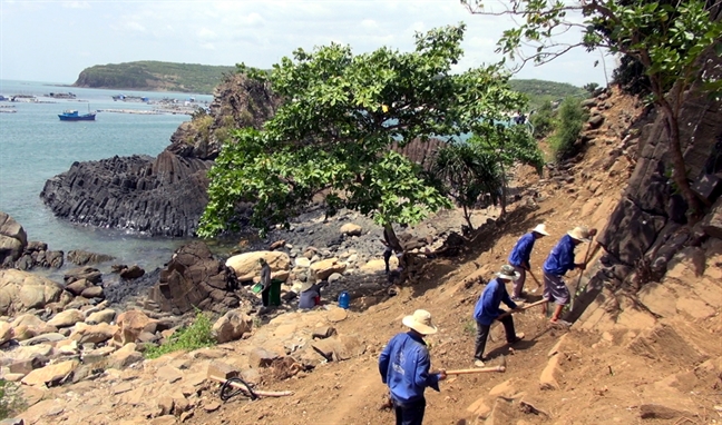 Phu Yen chi 700 trieu dong de boc do, phat lo ganh Da Dia moi