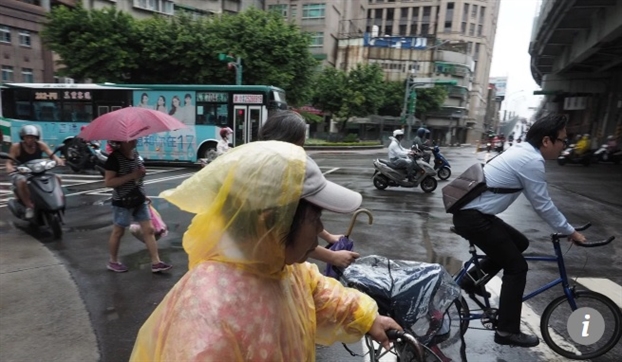 Hong Kong, Philippines 'cang minh' ung pho sieu bao Mangkhut