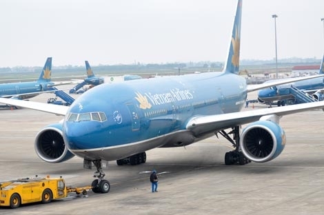 Vietnam Airlines dung mot so chuyen bay do anh huong cua bao so 6