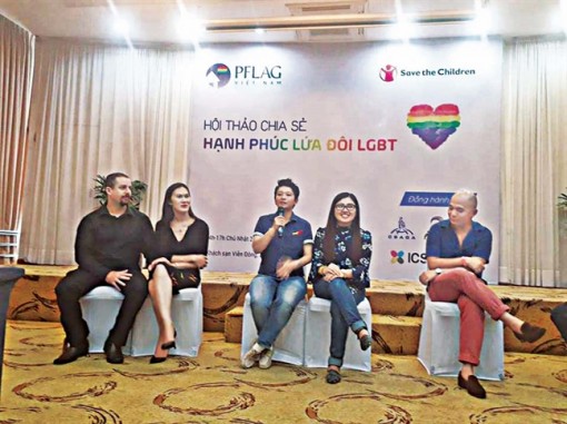 Em là người… chuyển giới!