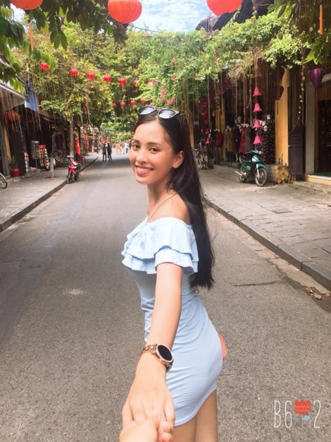 Gu thời trang trẻ trung của tân Hoa hậu Việt Nam 2018