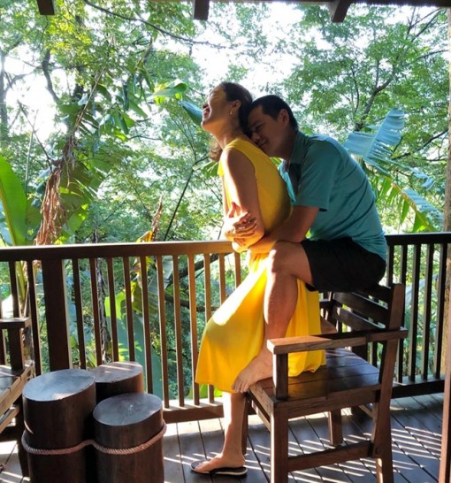 Hành trình biến địa ngục hôn nhân thành thánh địa tình yêu của người đàn bà 8X