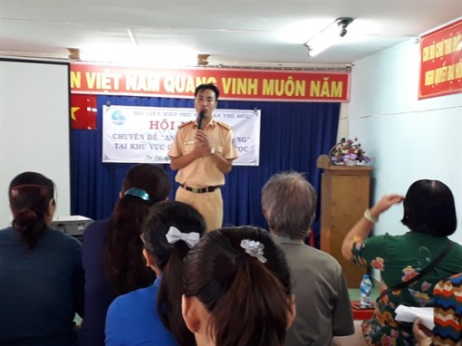 Quận Thủ Đức: Đẩy mạnh tuyên truyền pháp luật cho nữ tiểu thương
