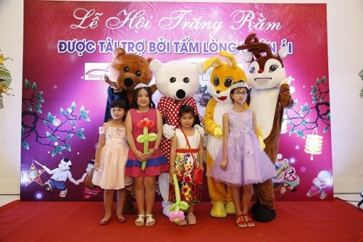 Ấm áp mùa Trung thu cho hàng ngàn trẻ em