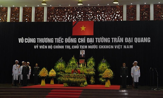 Hinh anh xuc dong tai le Quoc tang Chu tich nuoc Tran Dai Quang