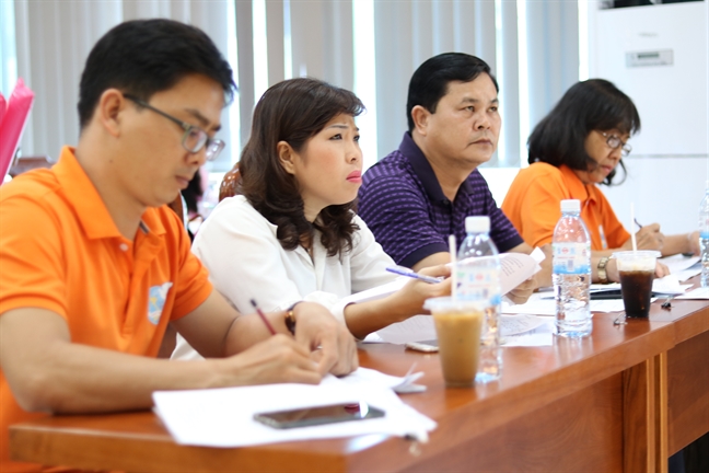 Hoi LHPN TP.HCM: Soi noi hoi thi bao cao vien, tuyen truyen vien voi cac van de xa hoi