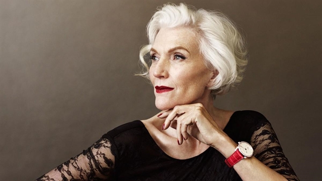 Maye Musk: 'Tri thong minh la yeu to hap dan nhat'