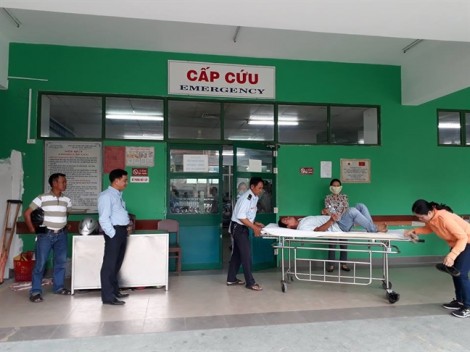 Nhân viên y tế Bệnh viện Đà Nẵng bị đấm vào mặt