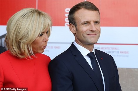 Phu nhân Tổng thống Pháp không hài lòng vì chồng 'nóng tính'