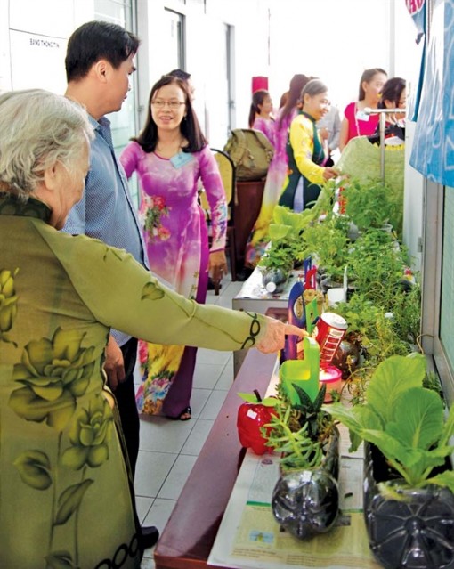 Vừa bảo vệ môi trường, vừa có quỹ chăm lo người nghèo