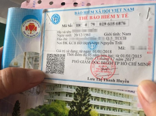 Nháo nhào vì thẻ bảo hiểm y tế hết hạn mà không biết