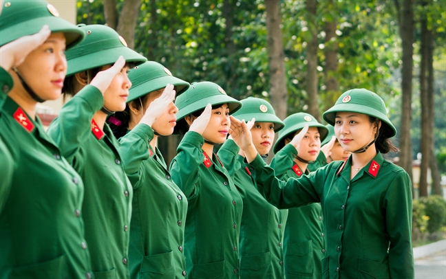 Ba tháng trên thao trường của những nữ quân nhân xinh đẹp - Báo Phụ Nữ