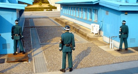 Hàn Quốc - Triều Tiên bất ngờ gác súng ống ở đường biên giới dày đặc vũ khí