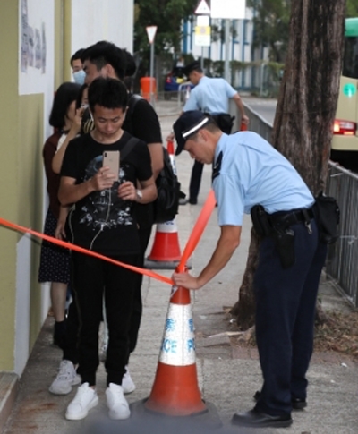 Nghe si va khan gia tien dua Lam Khiet Anh