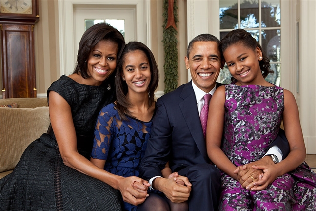 Ba Michelle Obama trai long ve noi dau say thai va sinh con bang thu tinh ong nghiem