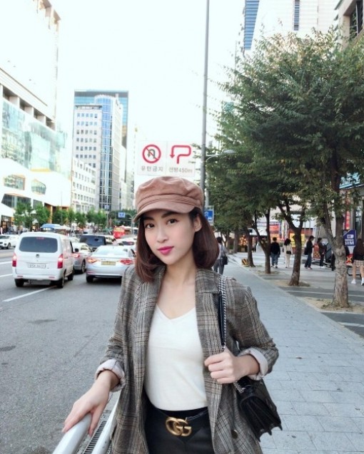 Mỹ nhân Việt lăng xê chiếc mũ baker cổ điển mùa thu đông