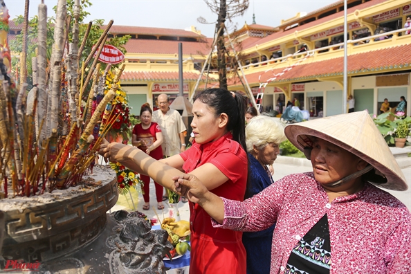 Cho Binh Tay chinh thuc hoat dong lai