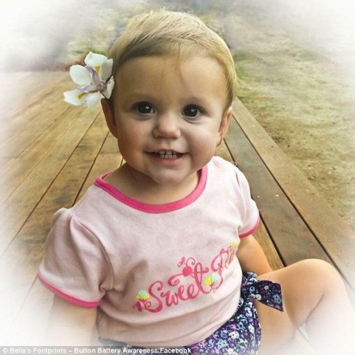 Bé gái qua đời vì bác sĩ khẳng định viên pin sẽ tự ra ngoài theo đường tự nhiên