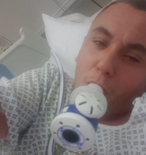 Suýt mất tinh hoàn vì thuốc lá điện tử phát nổ trong túi quần