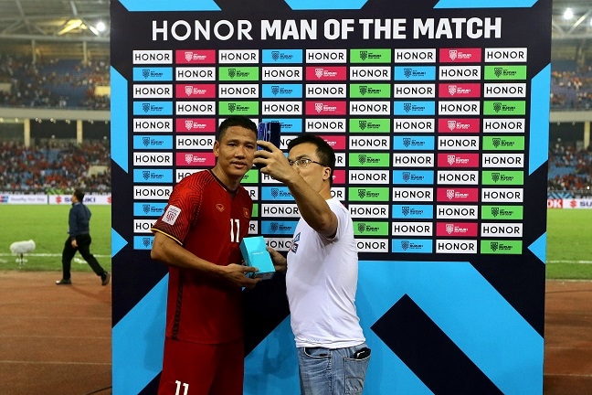 'Honor Man' Nguyen Anh Duc: ‘Toi tin Viet Nam se la nha vo dich tai AFF Suzuki Cup 2018’