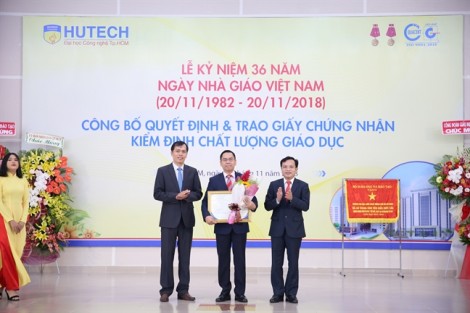 Đại học Công nghệ TP.HCM trở thành trường đầu tiên đạt kiểm định chất lượng theo chuẩn mới