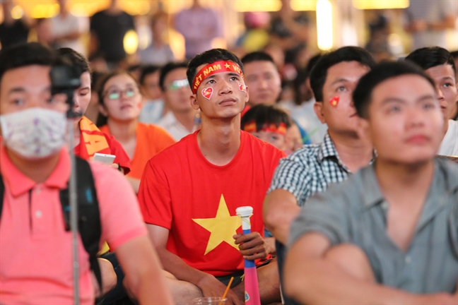 Viet Nam 0 - 0 Myanmar: Ban thang cua Van Toan khong duoc cong nhan mot cach kho hieu