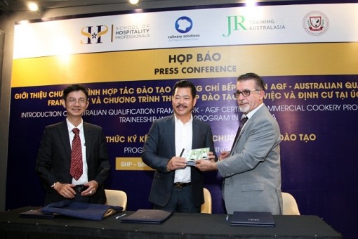 Học nghề bếp tiêu chuẩn quốc tế tại Việt Nam và cơ hội làm việc tại Úc