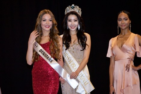 Người đẹp cụt tay tham dự cuộc thi hoa hậu: Sự khác biệt đẹp đẽ