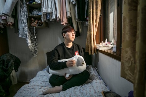 Những phụ nữ quyết phá bỏ lối mòn ‘sắc đẹp thẩm mỹ’ ở Hàn Quốc