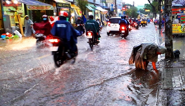 Cu tri de nghi som hoan thanh du an chong nhap 10.000 ty