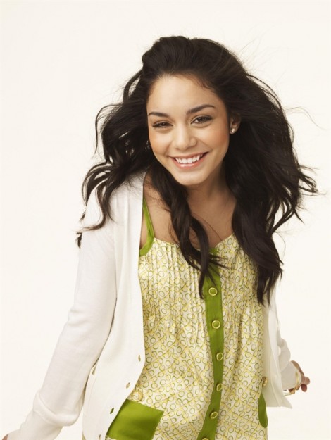 Bài 7: Vanessa Hudgens: ‘High School Musical’ đã làm trật đường ray tất cả!