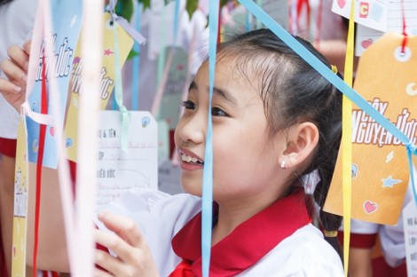 Xúc động với ước mơ của gần 2000 trẻ em Việt