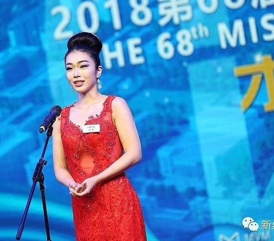 Tieu Vy dung o top 30, dai dien Mexico dang quang 'Hoa hau The gioi 2018'