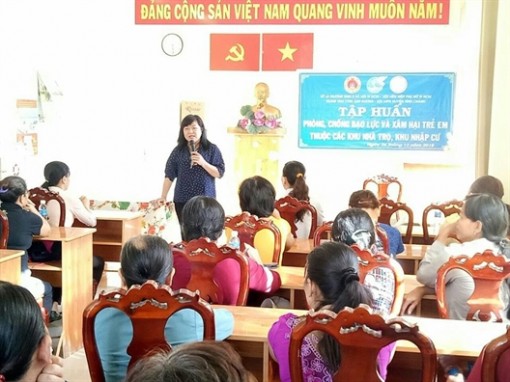 Huyện Bình Chánh: Hướng dẫn kỹ năng bảo vệ con cho các nữ lao động nhà trọ