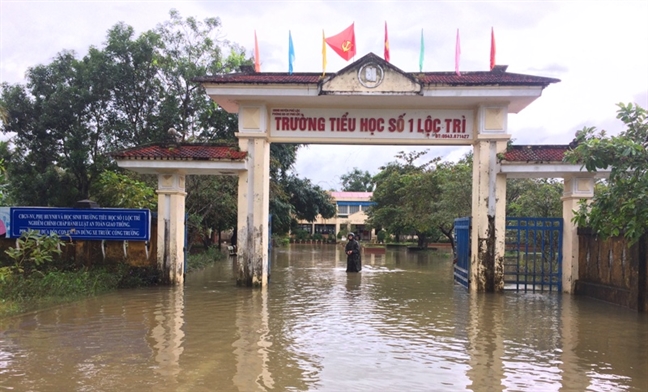 Thua Thien - Hue: Khan cap bao dam an toan ho chua, ra soat phuong an so tan dan