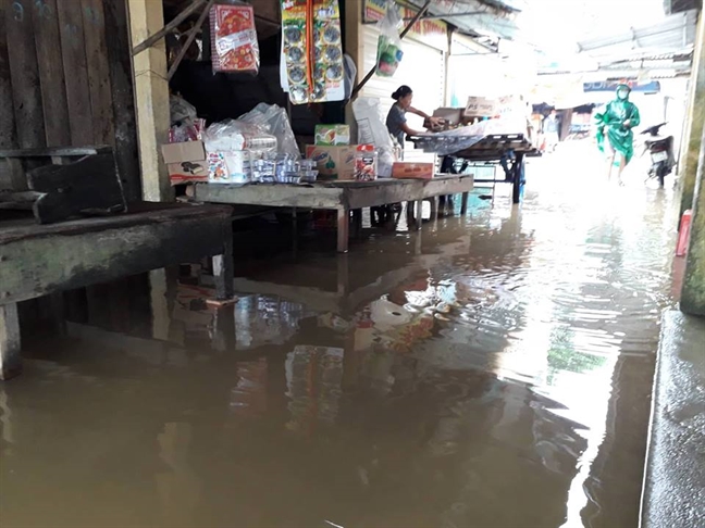 Mot thanh nien bi nuoc cuon troi o Thua Thien - Hue