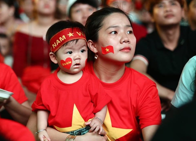 La co Viet Nam 'tung bay' tren ma cua benh nhan ung thu