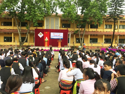 Xam hai tinh duc hoc duong: Phai len tieng de triet tieu cai ac