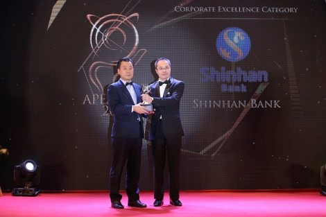 Ngân hàng Shinhan đoạt giải Kinh doanh xuất sắc châu Á 2018