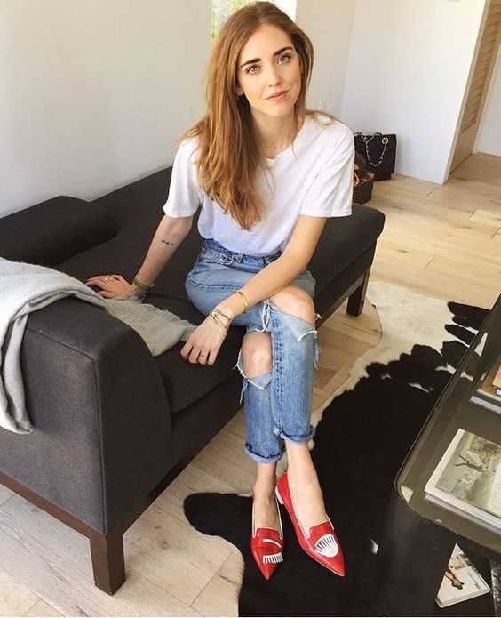 Mix do jeans linh hoat nhu blogger thoi trang Chiara Ferragni